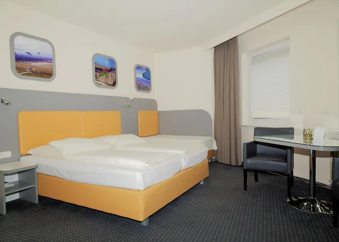 Cockpit Hotel 3*